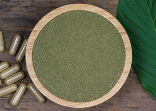 miska kratomu